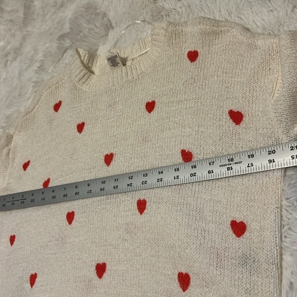 Sweet heart crewneck sweater creamy lightweight womens size small - Picture 6 of 8